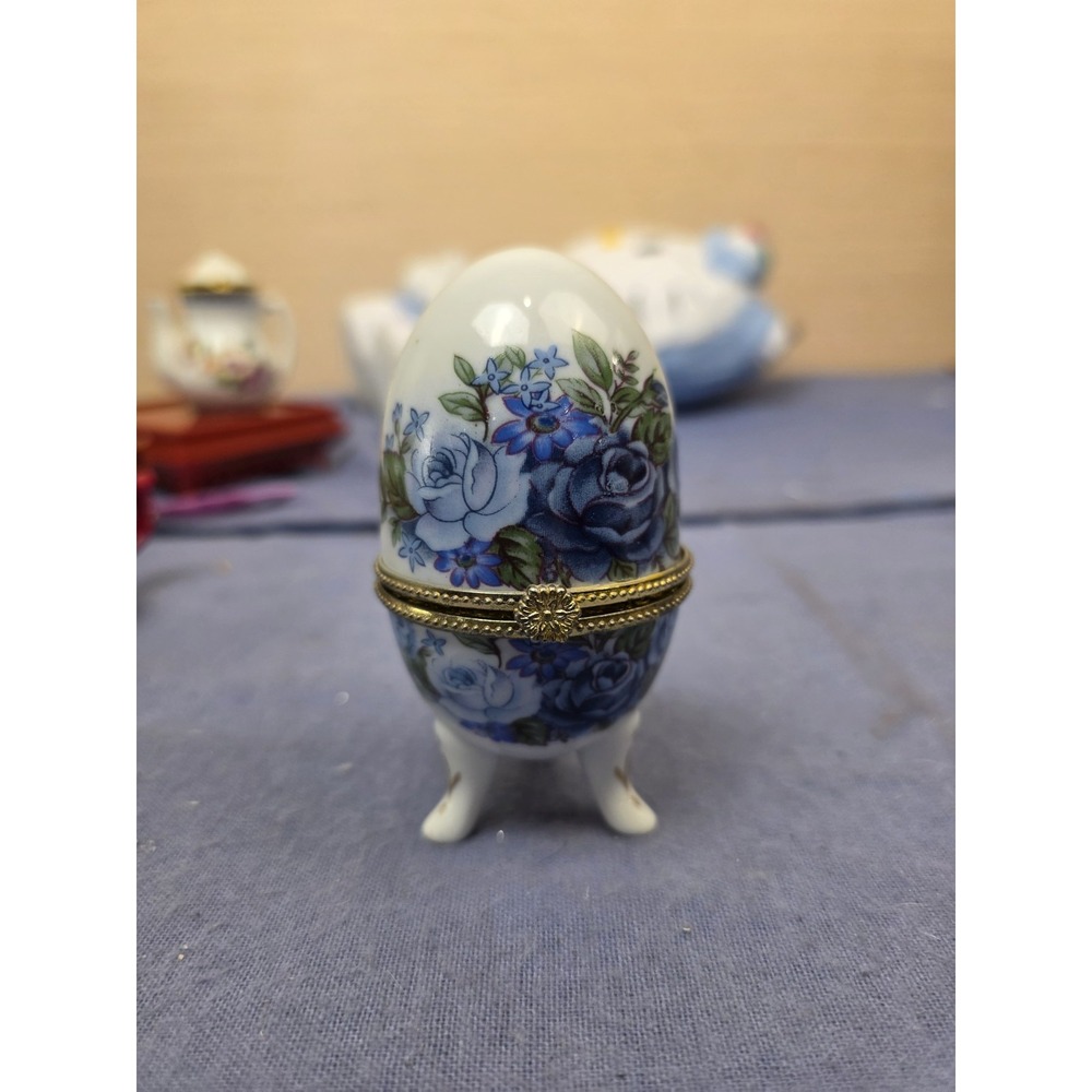 Vintage Bone China Porcelain Egg Hinged Lid Trinket Box Pill‎ Box Jewelry Box...